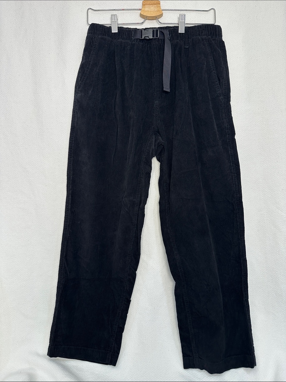 The North Face Women’s Black Wide-Leg Corduroy Pants with Webbing Belt